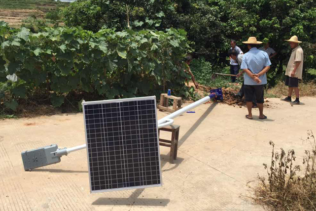 邵阳武冈新农村太阳能路灯